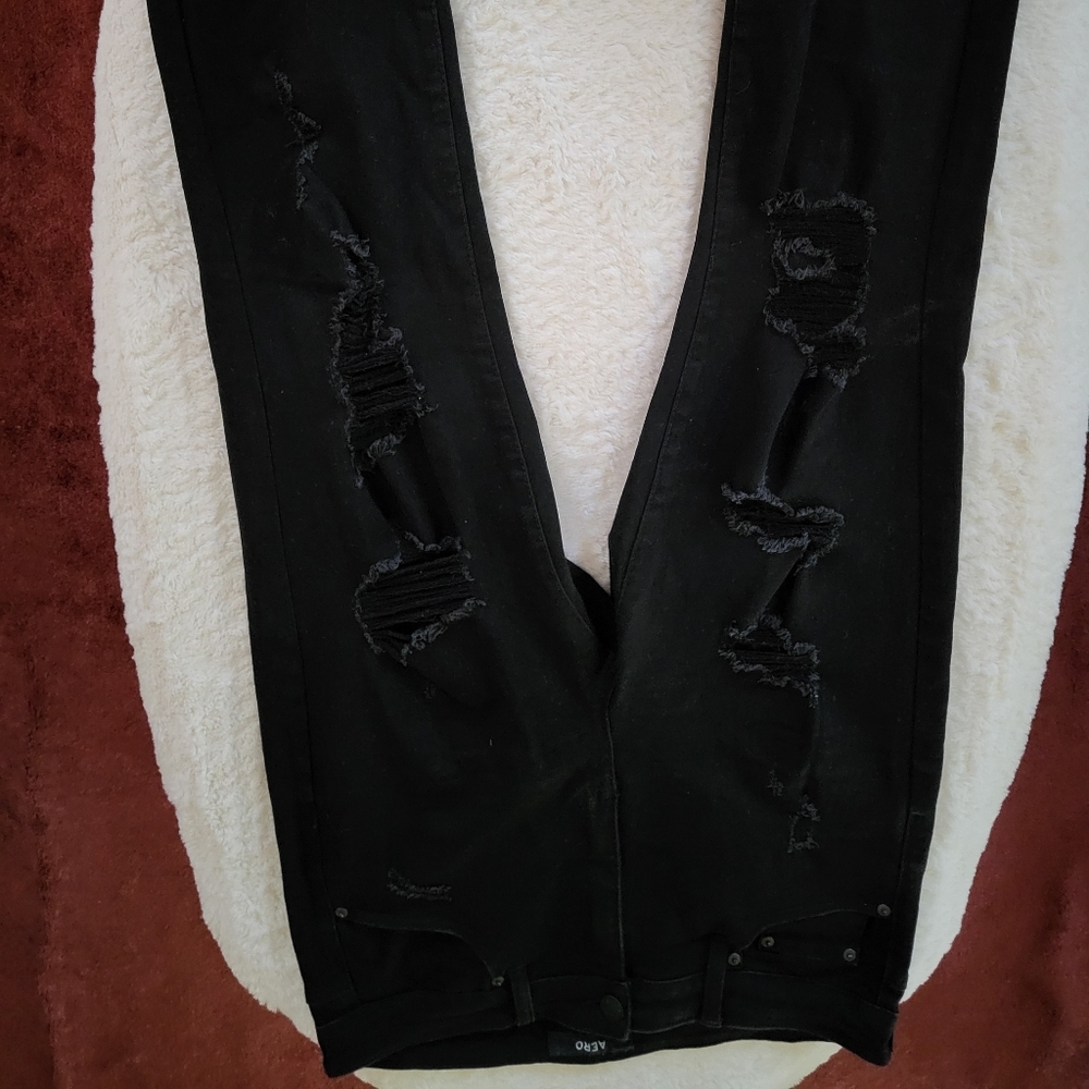 Black Skinny Jeans